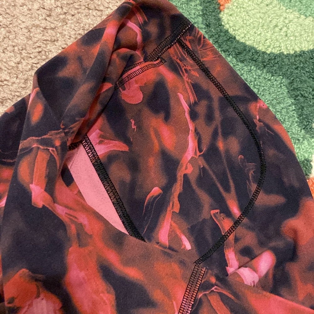 Lululemon High Rise Crop 23” Leggings Size 6 Pink Blossom - Picture 9 of 9